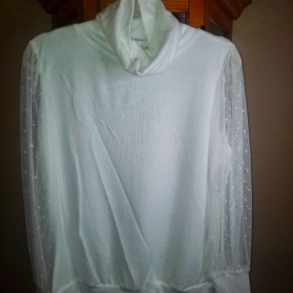 ***CHARITY SALE*** Super Cute & Soft Cowl Neck Sweater NWT